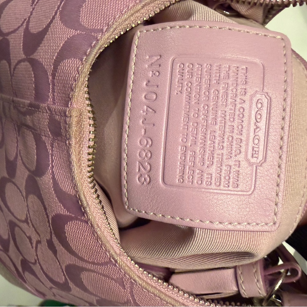 Coach Light Pink Signature Jacquard Hobo Bag - Picture 13 of 13